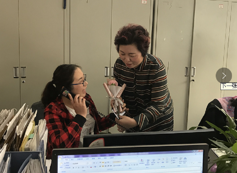 السيارات يوم الأم الرعاية