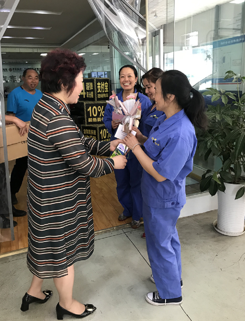 السيارات يوم الأم الرعاية