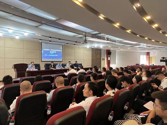 تهنئة حارة لمنطقة بانان لإصدار 