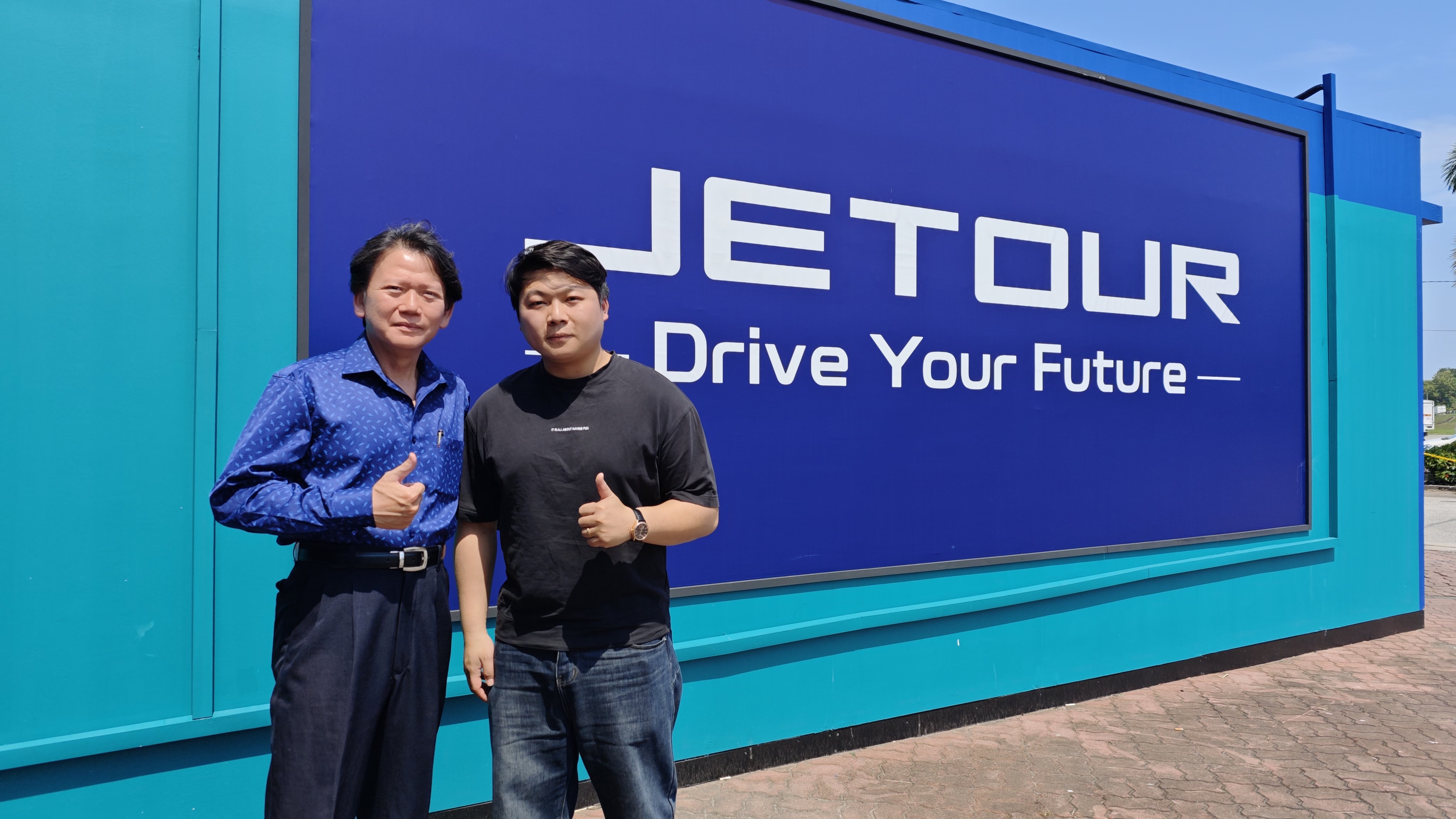 تشونغتشين هوانيو للسيارات تتعاون مع EV Motors ماليزيا لتوسيع السوق الماليزية