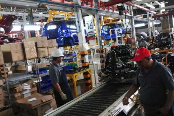 40 علامة تجارية وحوالي 300 طراز من السيارات: مشكلة 