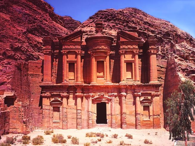 دليل قطري لتصدير السيارات المستعملة 2024 - الأردن