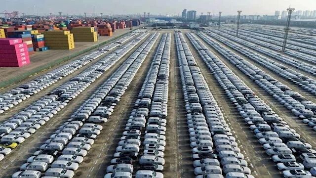 صناعة السيارات المصرية ترحب باللوائح الصينية الجديدة: الواردات الشخصية الرمادية ستبرد
