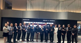 توصل شركة Huanyu للسيارات إلى تعاون استراتيجي عميق مع شركة Shengde Motor Company لبدء فصل جديد في سوق السيارات المستعملة المتوسطة والراقية