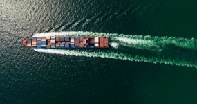 السيارات التي لا تستطيع الخروج من البحر؟