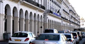 تكلفة الشحن البحري تقترب من 10 آلاف دولار!مستورد جزائري يوقف شحنات السيارات المستعملة الصينية